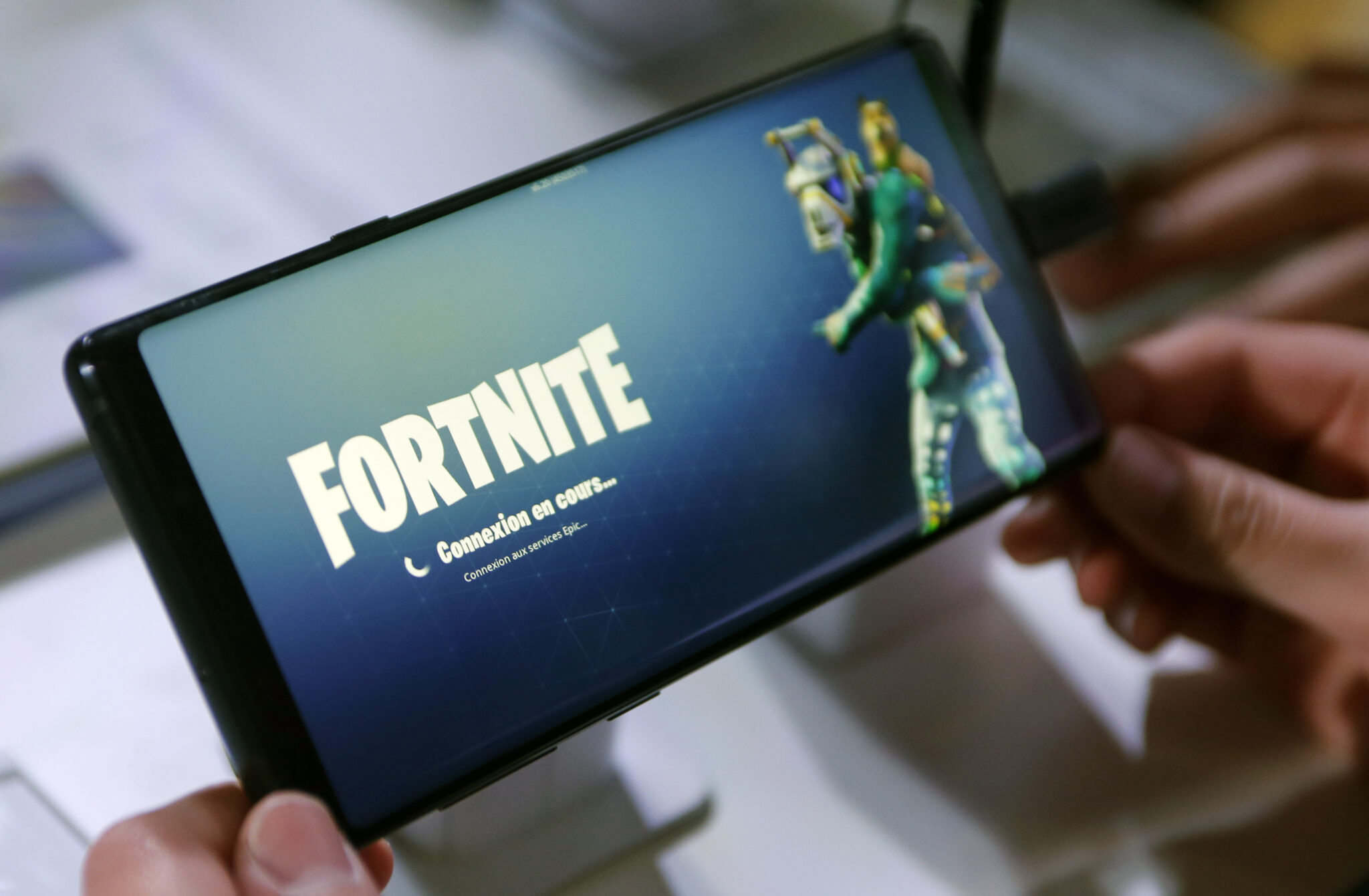Miten Ladata Fortnite Puhelimelle